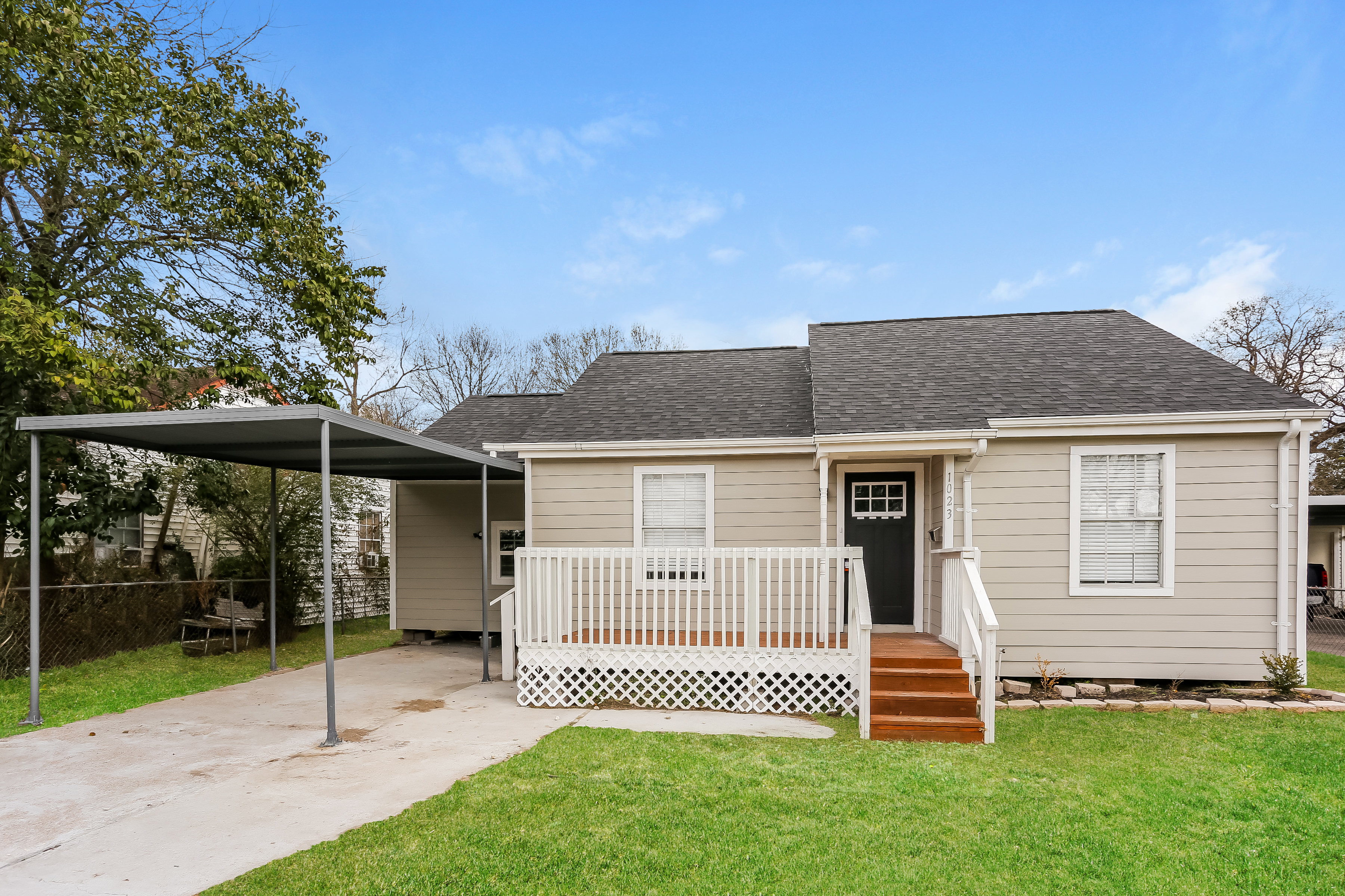 1023 HAHLO ST HOUSTON, TX 77020